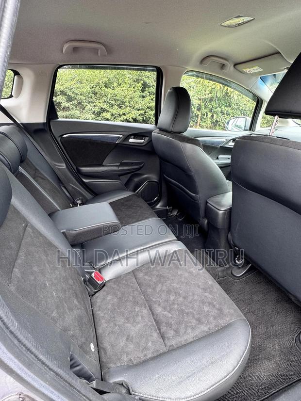 Honda Shuttle 2018 Silver