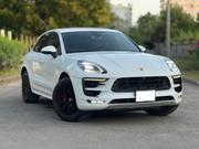 Porsche Macan 2018 White for sale