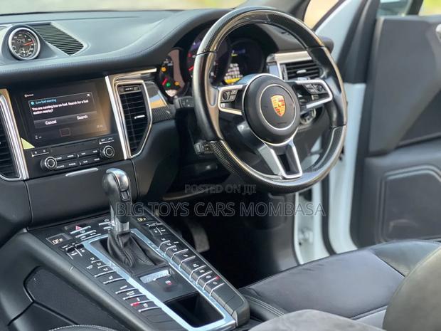 Porsche Macan 2018 White