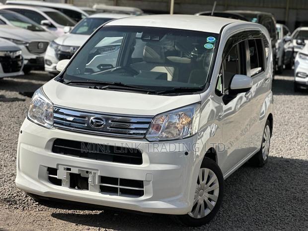 Daihatsu Move 2020 White