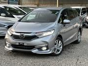Honda Fit Shuttle 1.5 Hybrid 4WD 2018 Silver for sale