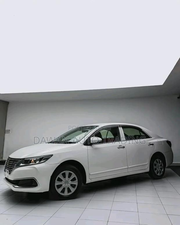 Toyota Premio 2019 White