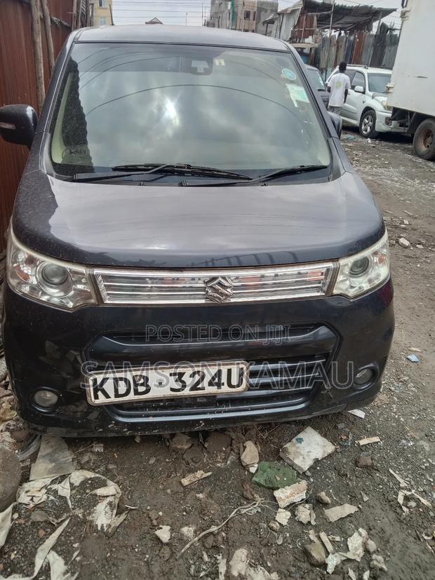 Suzuki Wagon R 2013 Gray