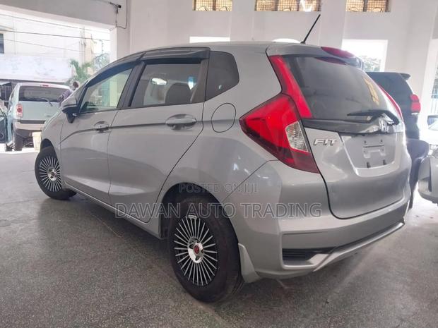 Honda Fit 2019 Silver