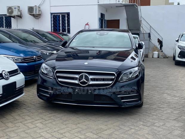 Mercedes-Benz E250 2018 Blue