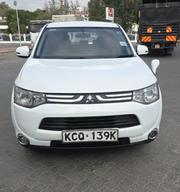 Mitsubishi Outlander 2017 White for sale