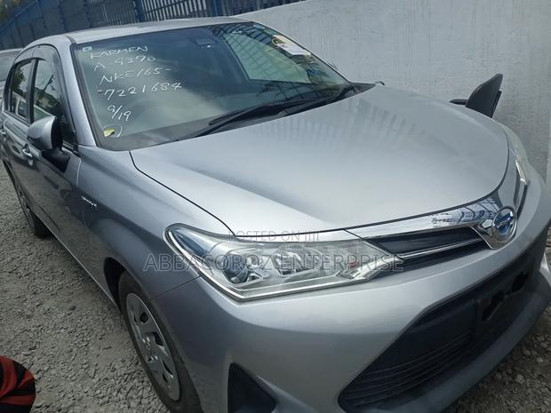 Toyota Axio 2018 Silver