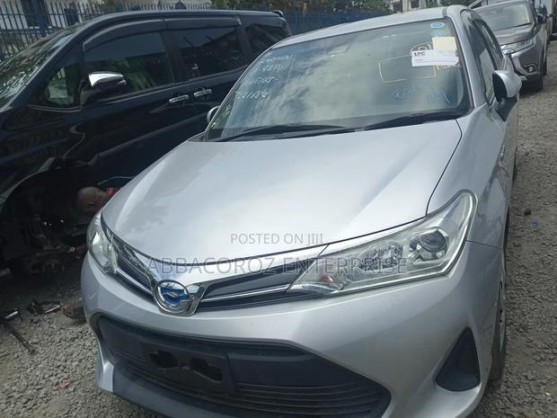 Toyota Axio 2018 Silver