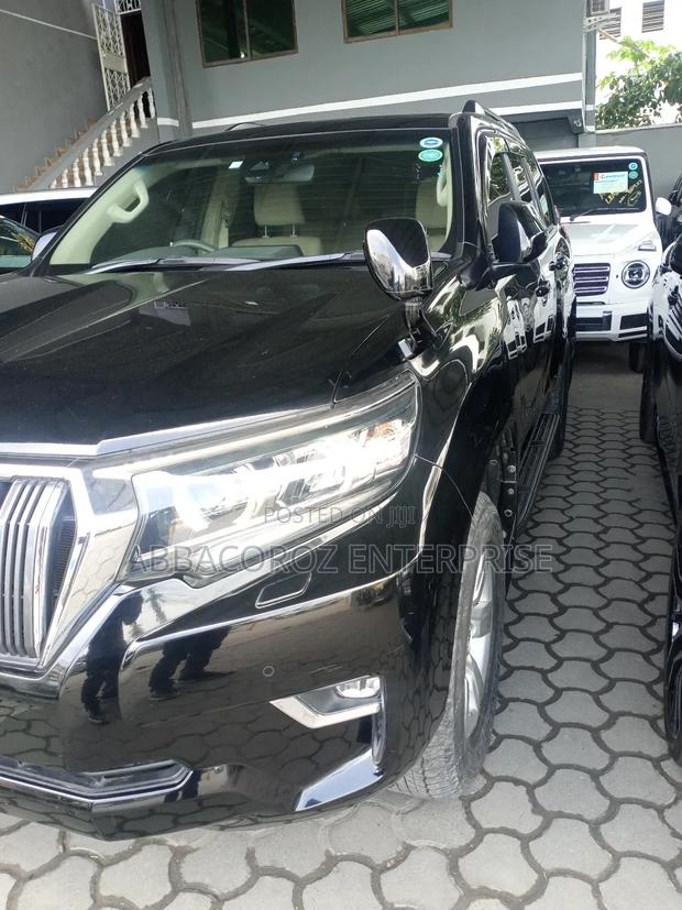 Toyota Land Cruiser Prado 2019 Black