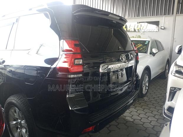Toyota Land Cruiser Prado 2019 Black