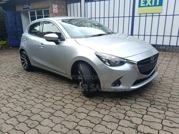 Mazda Demio 2019 Silver