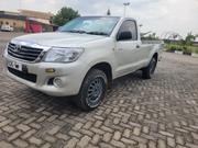 Toyota Hilux 2.5 D-4D SRX 2009 Silver for sale