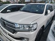 Toyota Land Cruiser 2018 White for sale