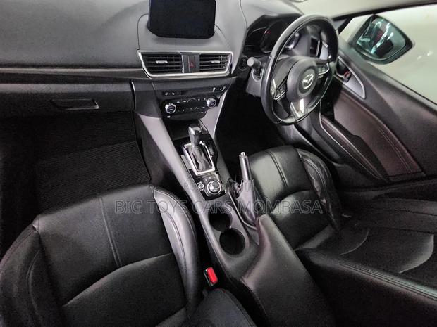 Mazda Axela 2018 Black
