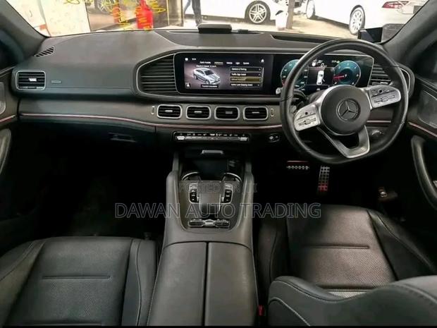 Mercedes-Benz GLE-Class 2019 White