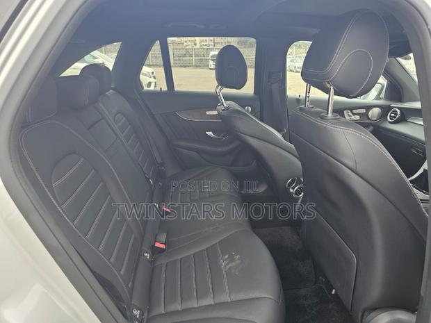 Mercedes-Benz GLC-Class 2019 Silver