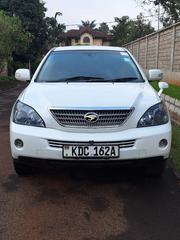 Toyota Harrier 3.3 Hybrid 4WD 2011 White for sale