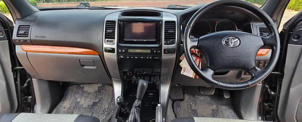 Toyota Land Cruiser Prado 2007 Black