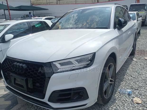 Volkswagen Golf GTI 2018 White