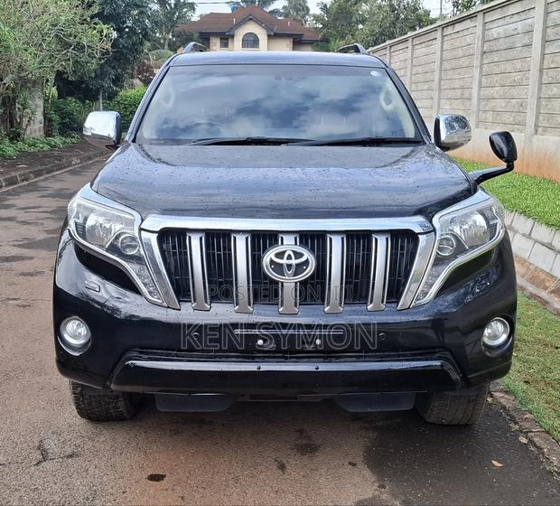 Toyota Land Cruiser Prado 2.8 2017 Black