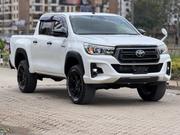 Toyota Hilux 2019 White for sale
