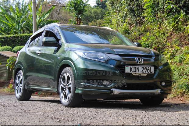Honda Vezel 1.5 Hybrid 2WD 2016 Green