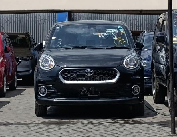 Toyota Passo 2019 Black