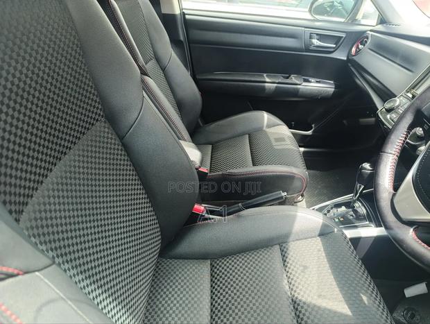 Toyota Corolla Fielder 2019 Black
