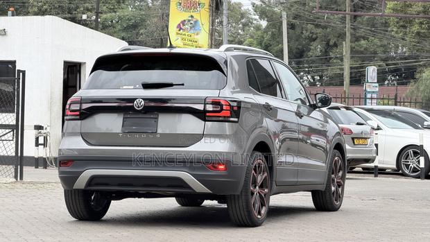 Volkswagen T-Cross 2020 Silver