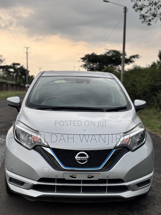 Nissan Note 2019 Silver