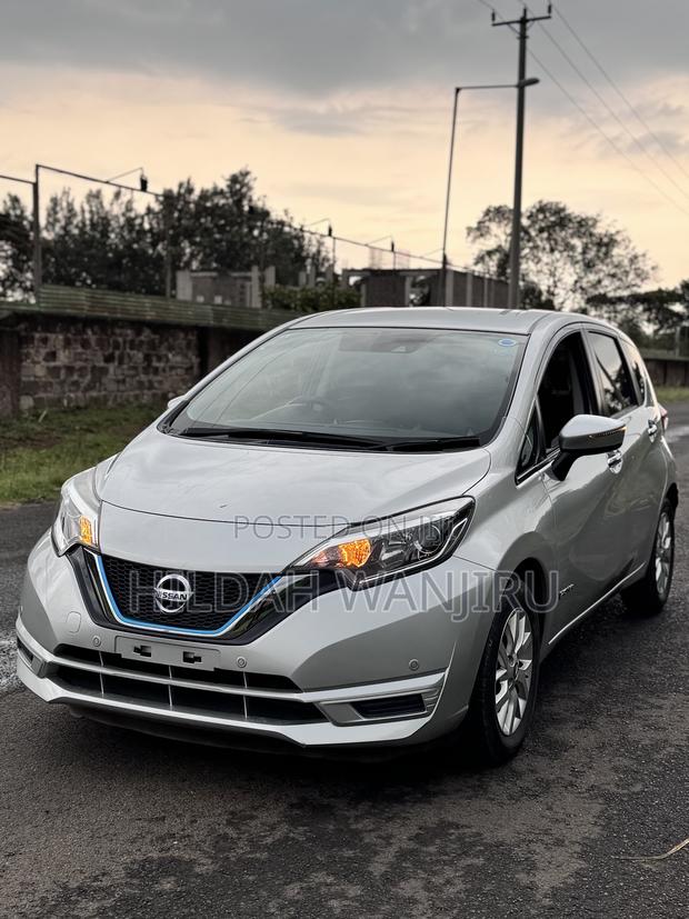 Nissan Note 2019 Silver