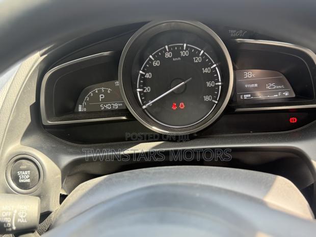 Mazda 2 2020 Gray
