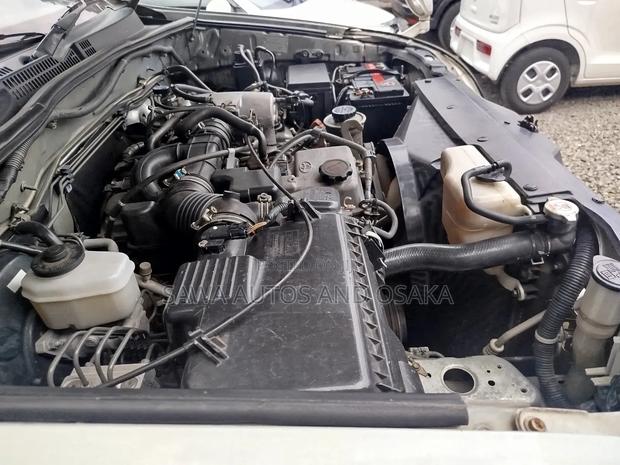 Toyota Land Cruiser Prado 2005 Silver