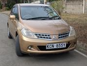 Nissan Tiida 1.5L 16V 2010 Gold for sale