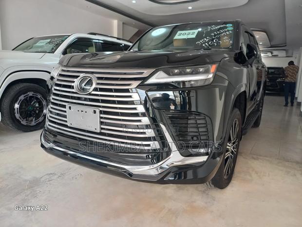 Lexus LX LX 600 2023 Black