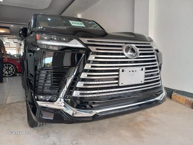 Lexus LX LX 600 2023 Black