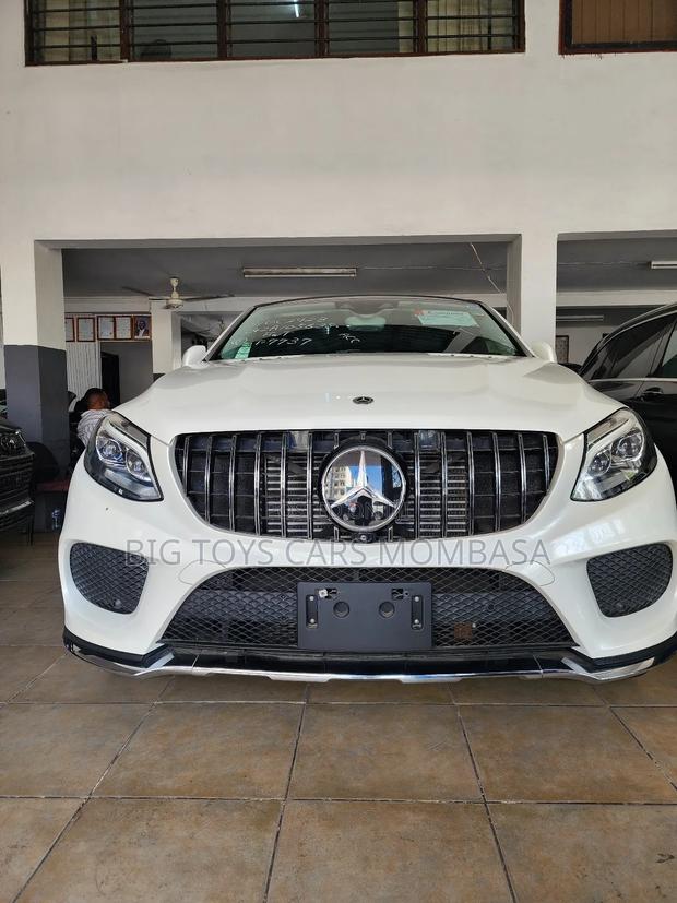 Mercedes-Benz GLE-Class 2018 White