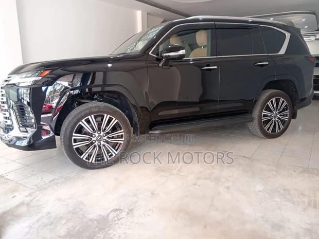 Lexus LX LX 600 2022 Black
