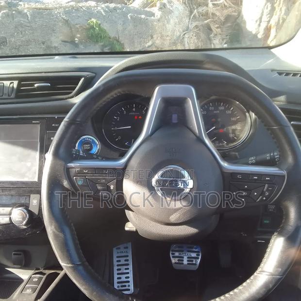 Nissan X-Trail 2019 White