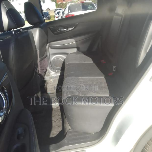Nissan X-Trail 2019 White