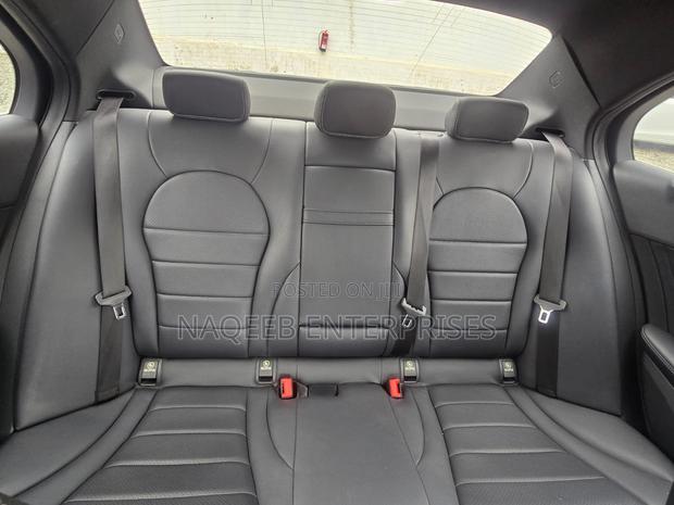 Mercedes-Benz C220 Classic 2018 Blue