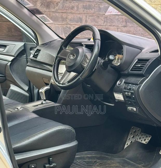 Subaru Legacy 2012 Gray