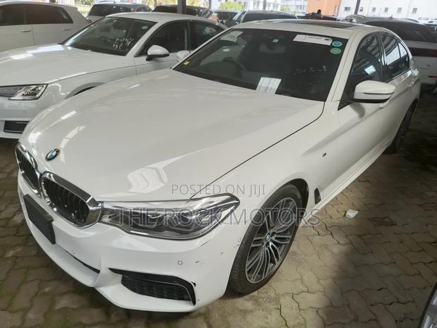 BMW 523i 2019 White