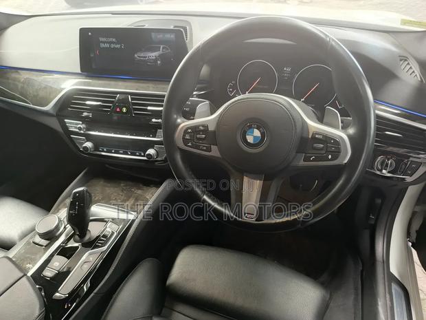 BMW 523i 2019 White