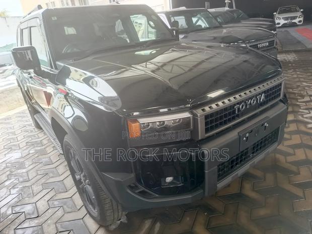 Toyota Land Cruiser Prado 2024 Black