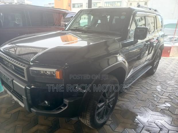 Toyota Land Cruiser Prado 2024 Black