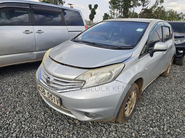 Nissan Note 2014 Silver