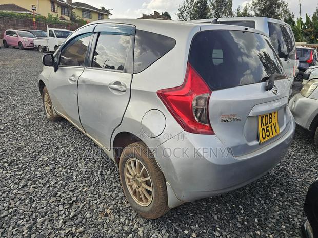 Nissan Note 2014 Silver