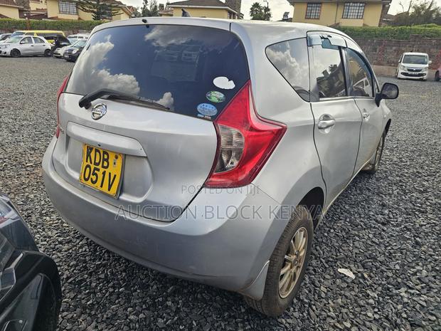 Nissan Note 2014 Silver