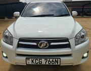 Toyota RAV4 2010 White for sale